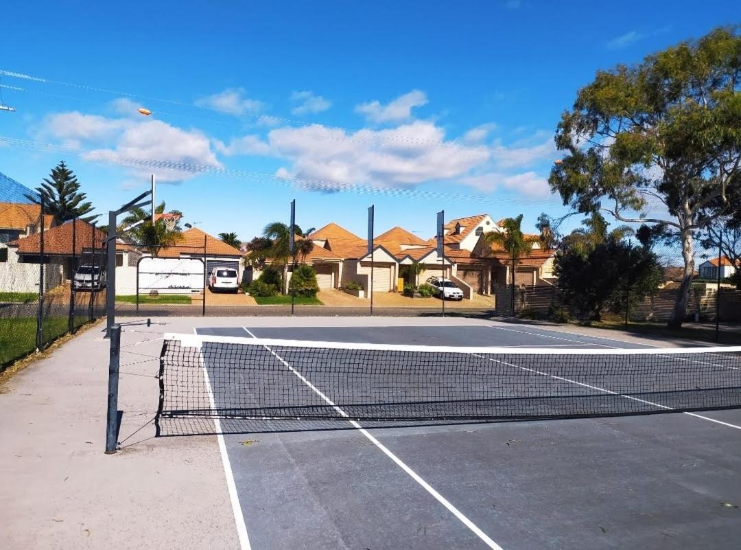 The View - Captains Cove Waterfront Resort Paynesville Extérieur photo